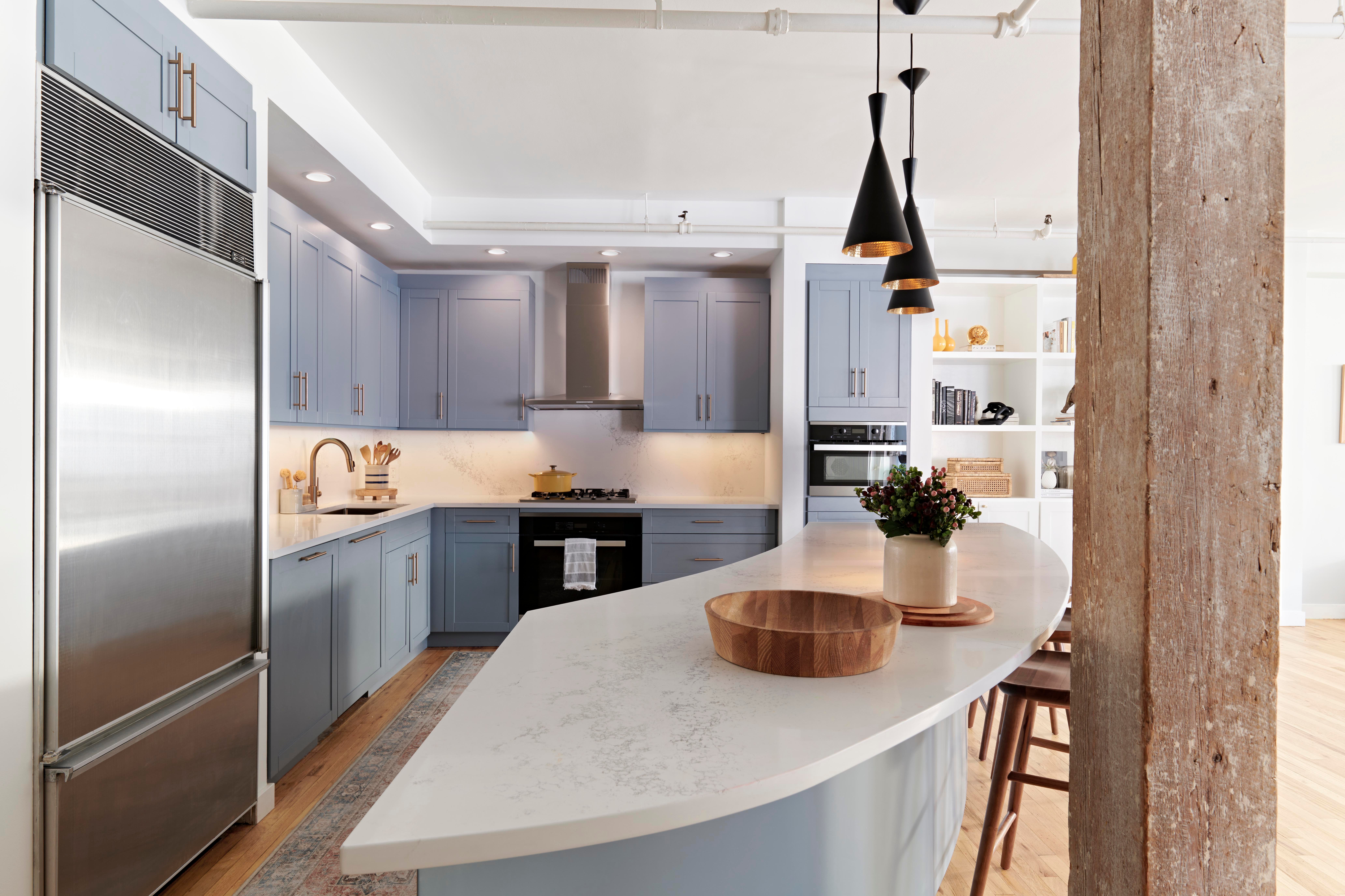 Minimalist Kitchen Weathered Posts