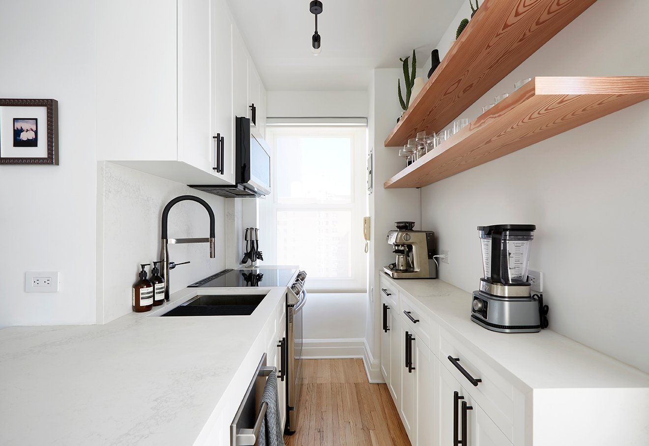 Minimalist Kitchen Wood Grain