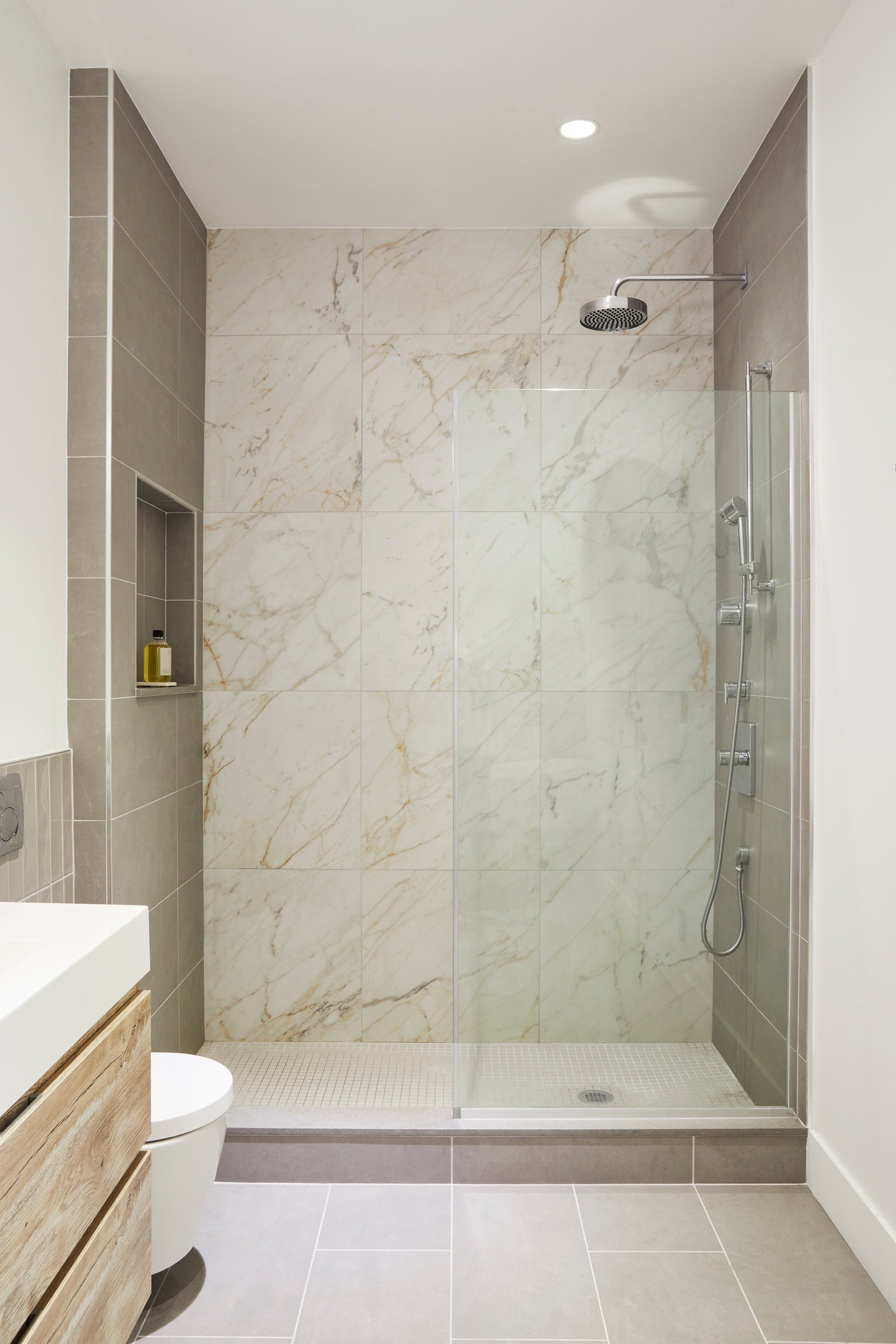 walk in shower with modern features