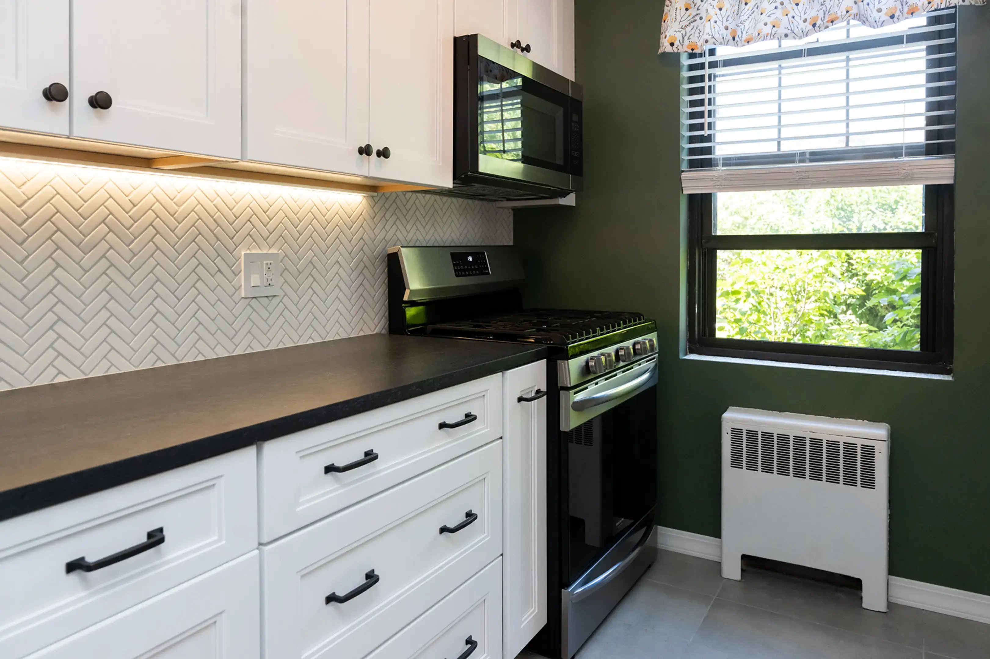 Under cabinet lighting in nyc