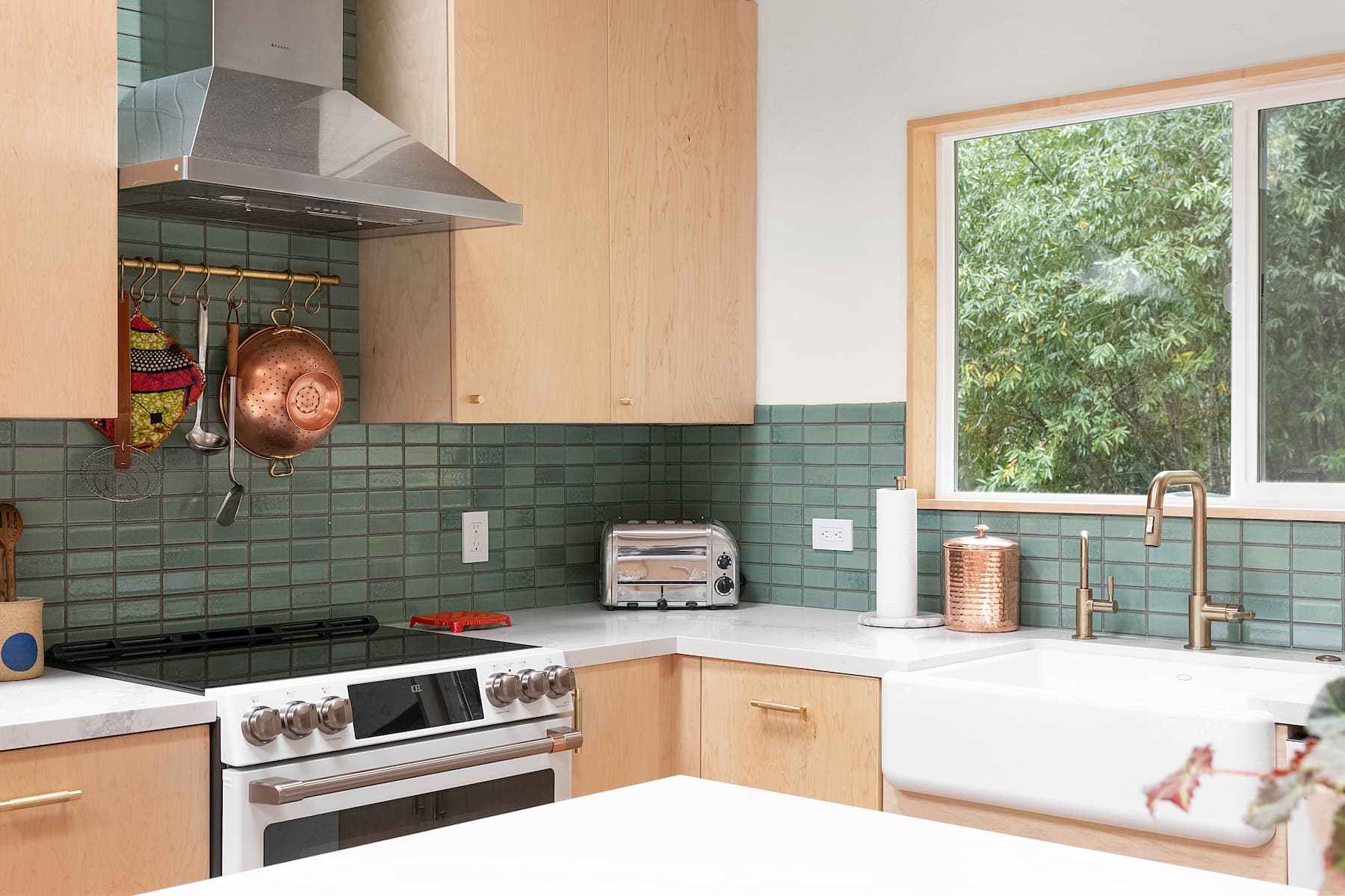 Mid-Century Modern Kitchen Backsplash
