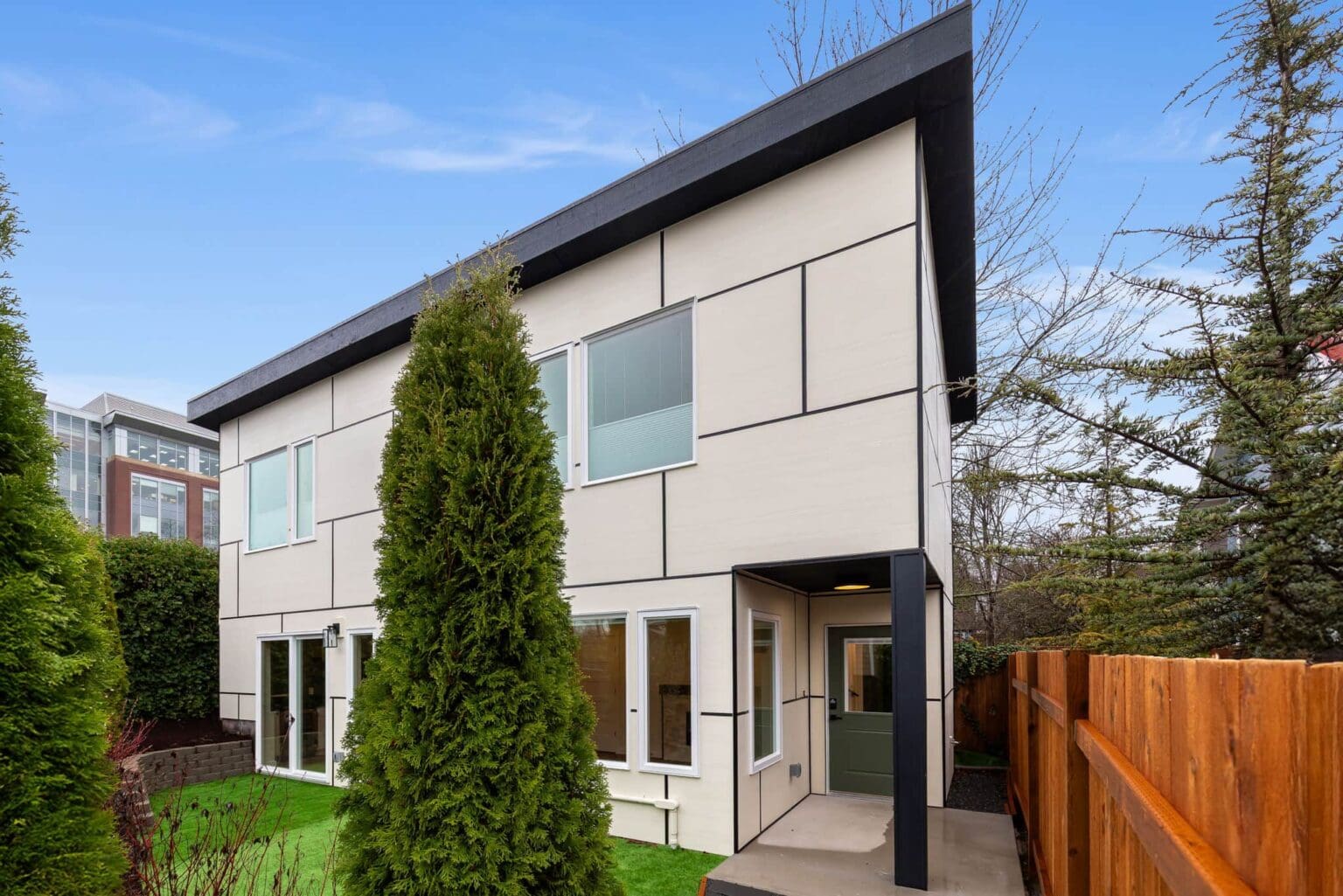 Two-story, 1000 sq ft Seattle DADU