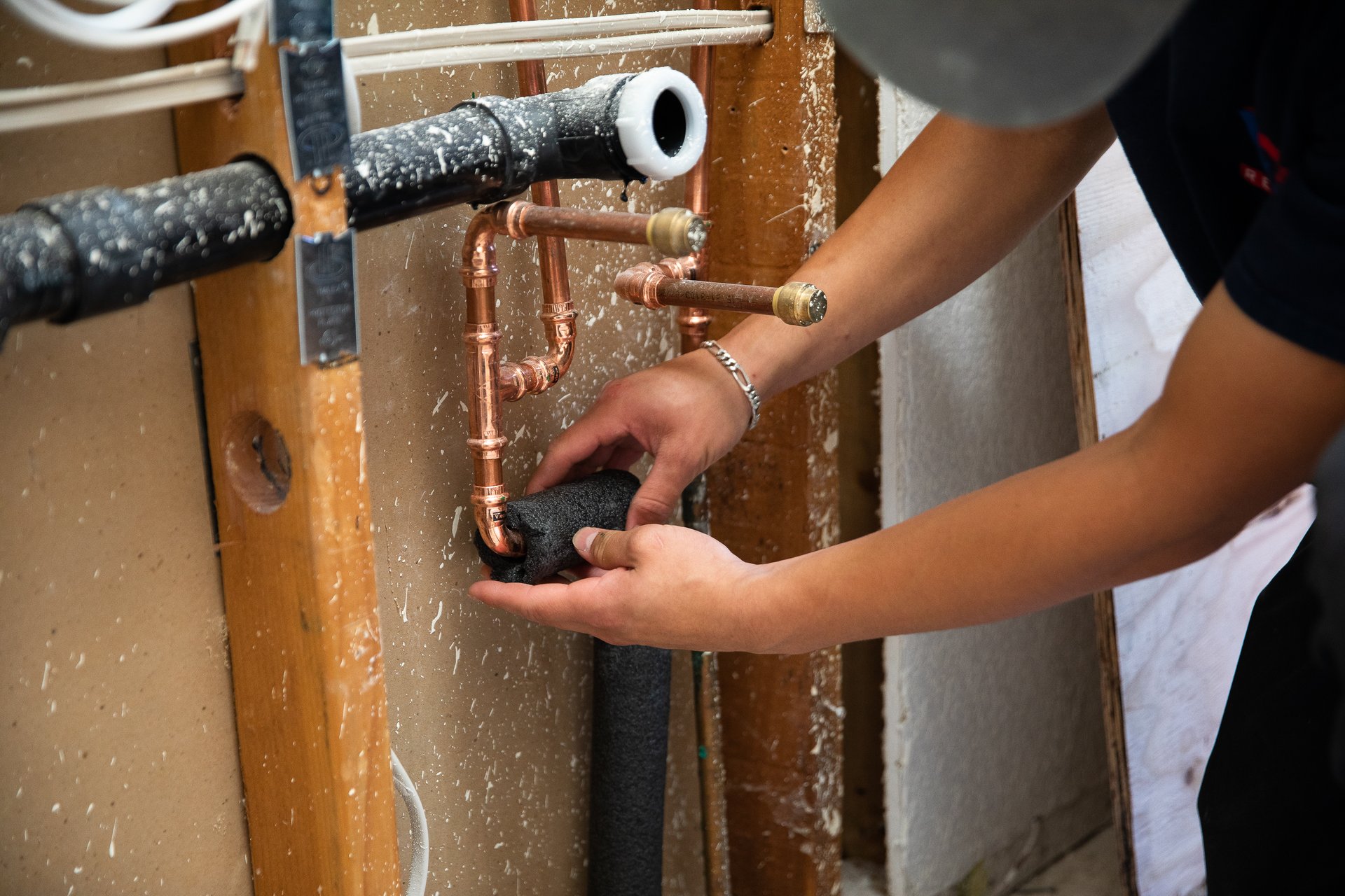 Who Should You Hire For A Bathroom Remodel?