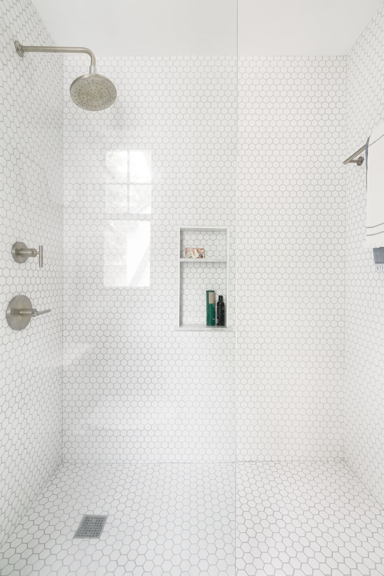 Ideas For A Doorless WalkIn Shower In Your Main Bathroom