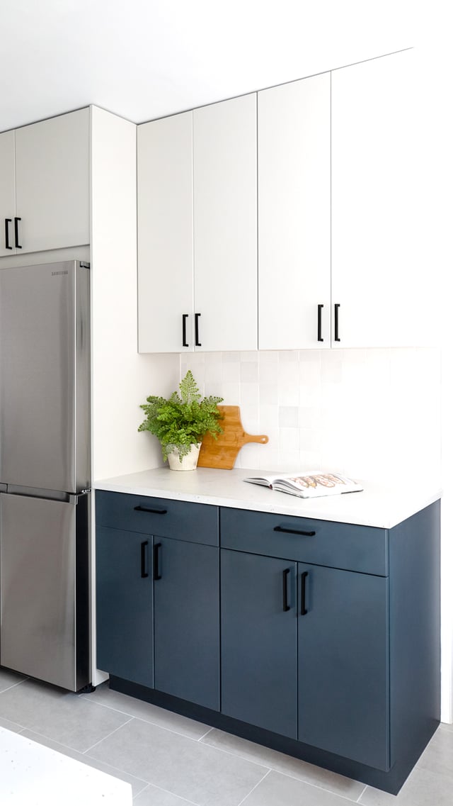 flat front cabinets